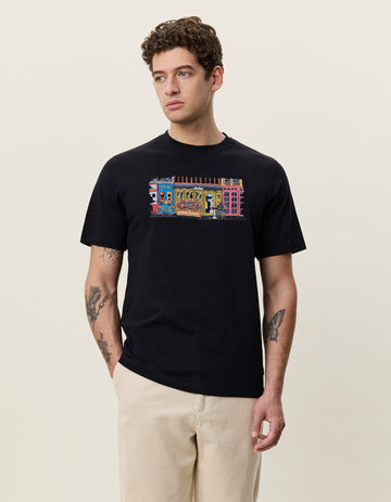 Market T-Shirt